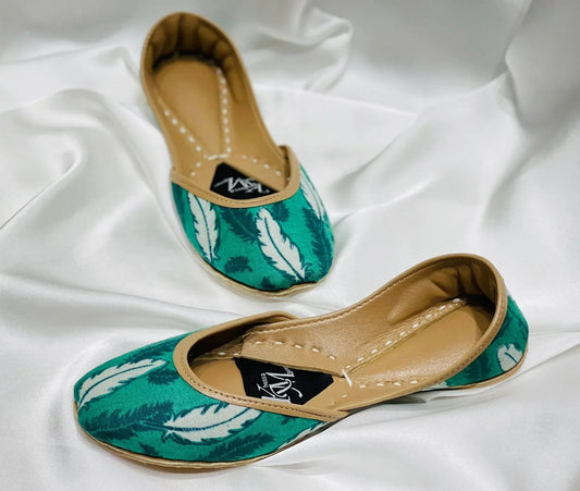 GREEN LEAVE - Khussa Master