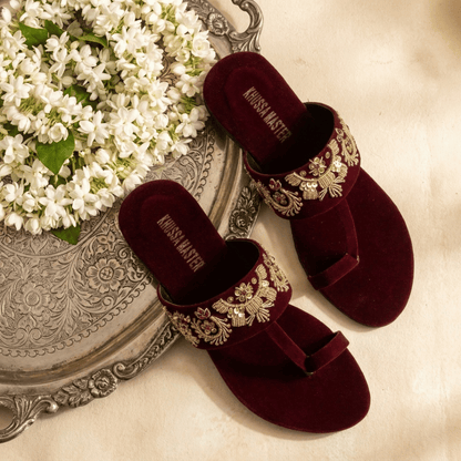 K 108 MAROON
