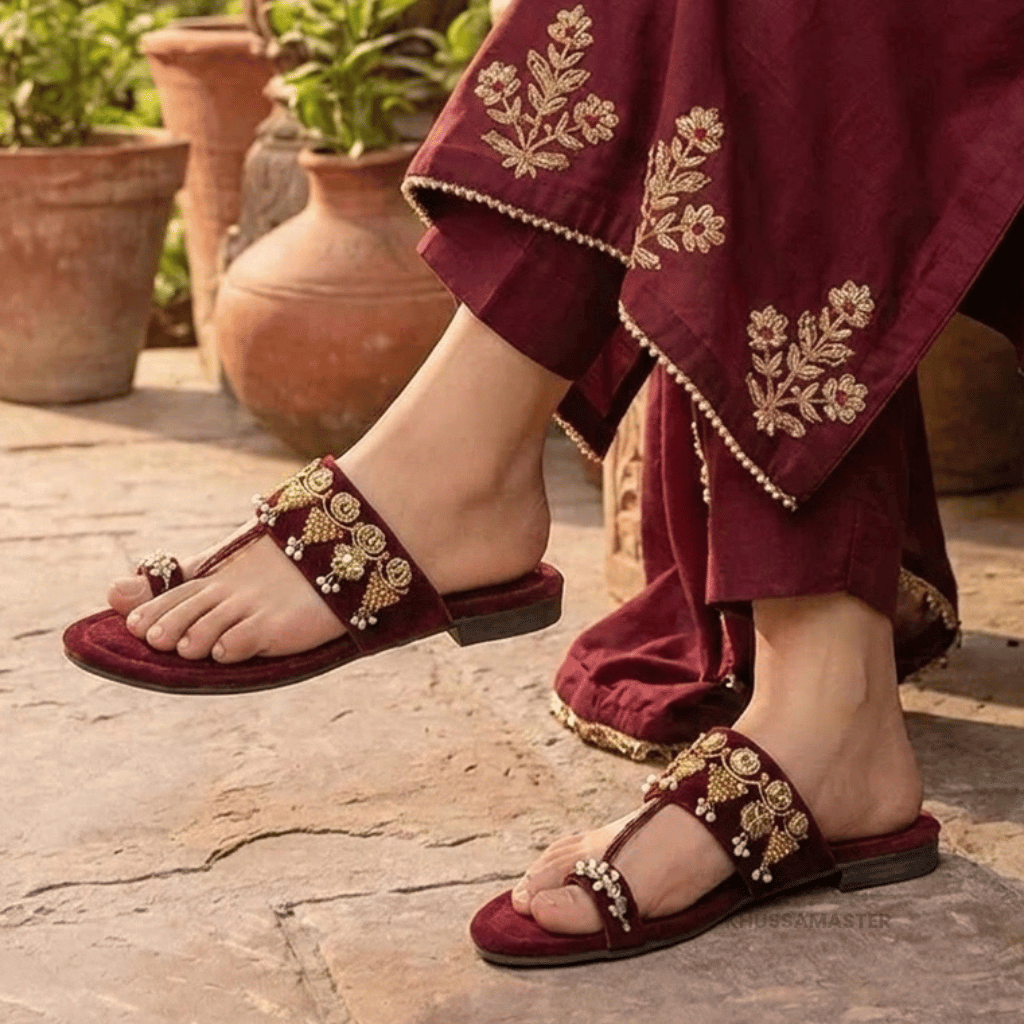 K 102 Maroon
