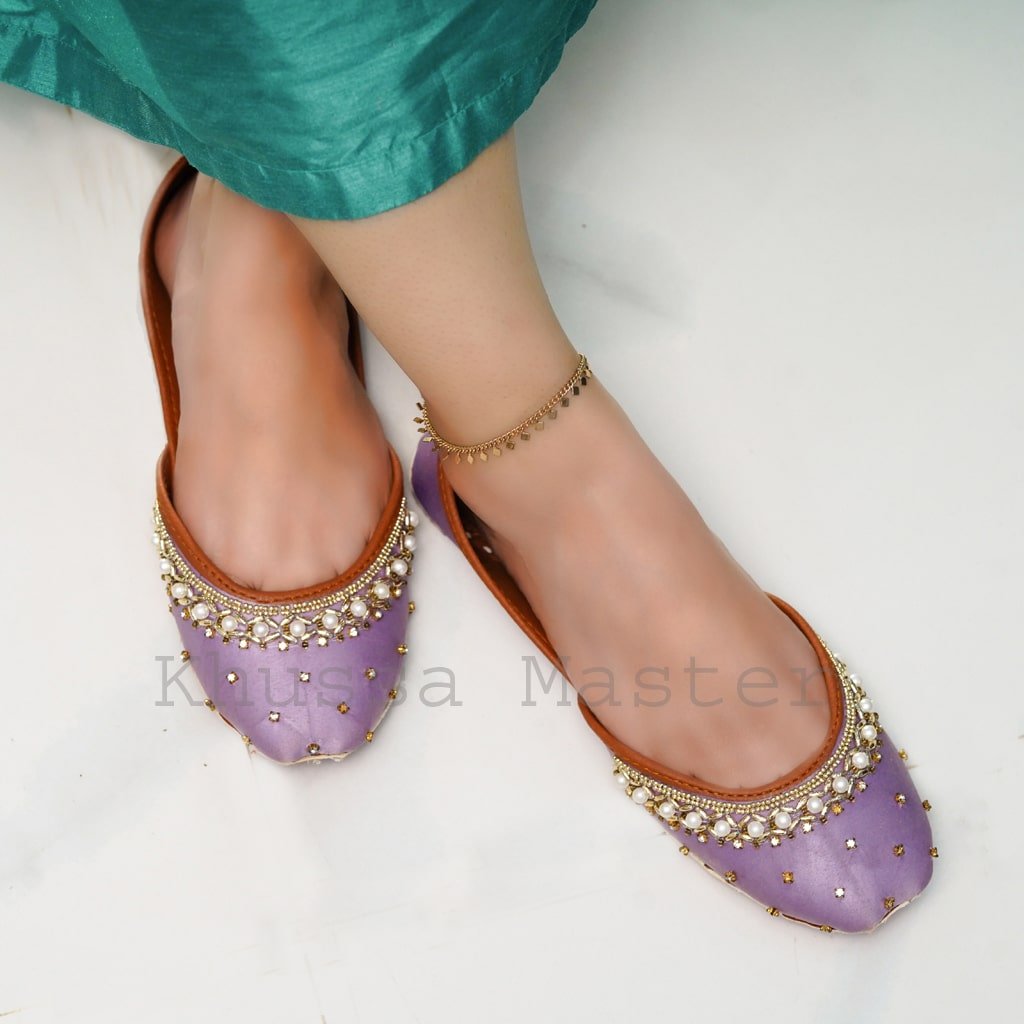 egal Lilac Khussa with Golden Embroidery - Handmade Traditional Footwear - Khussa Master