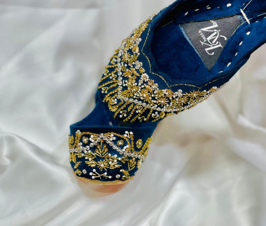 Article Bridal Raja - Khussa Master