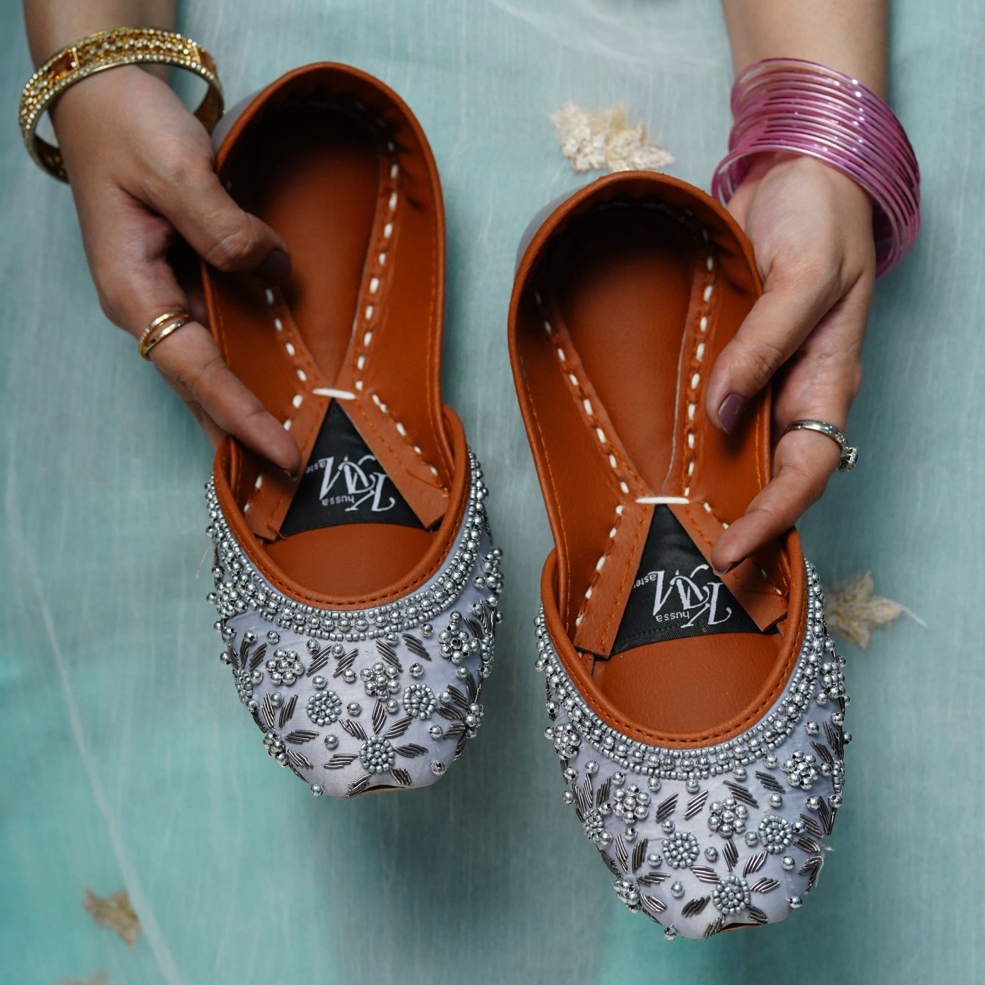 Chandni GREY - Khussa Master