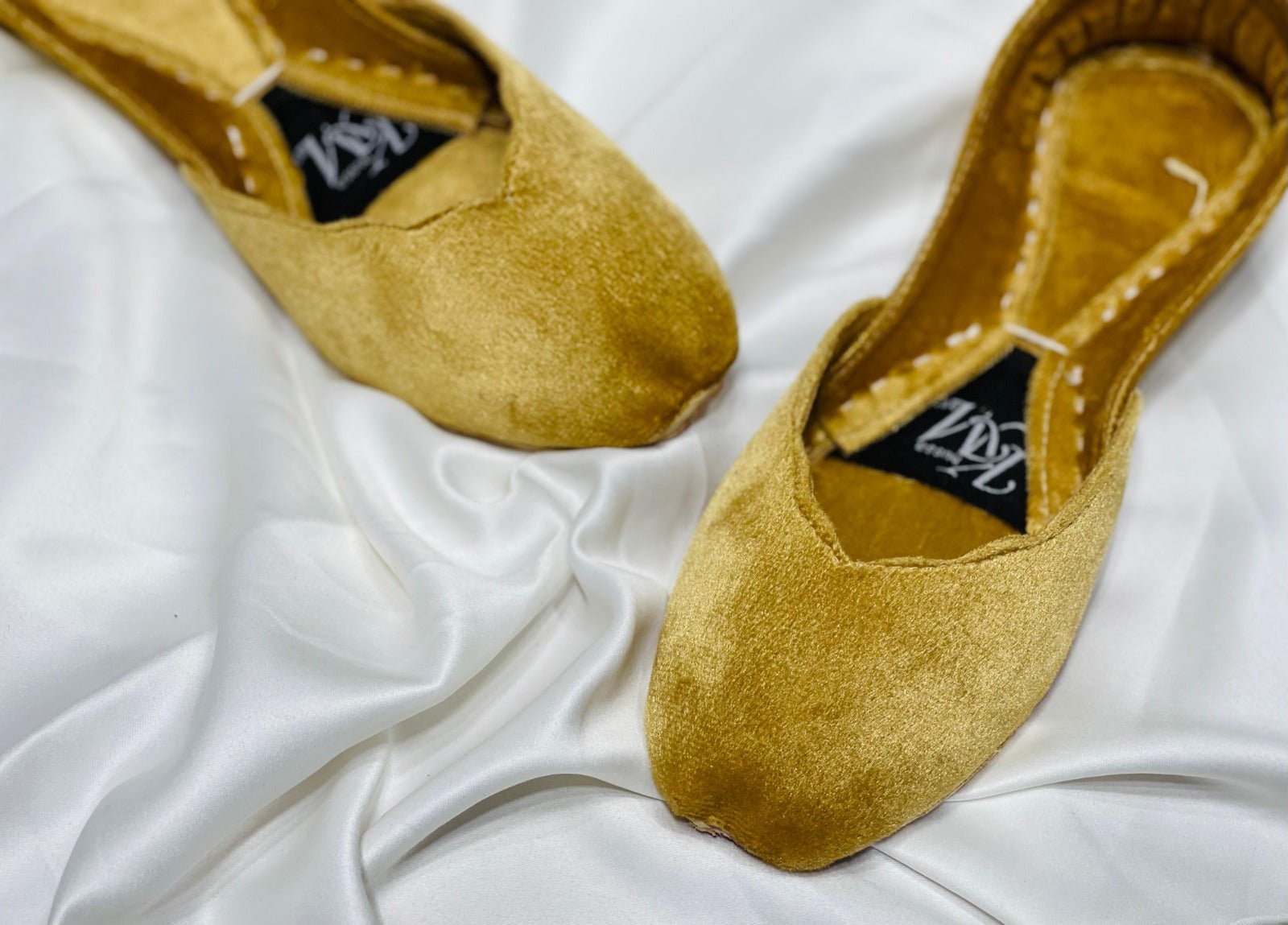 Comfy - Khussa Master