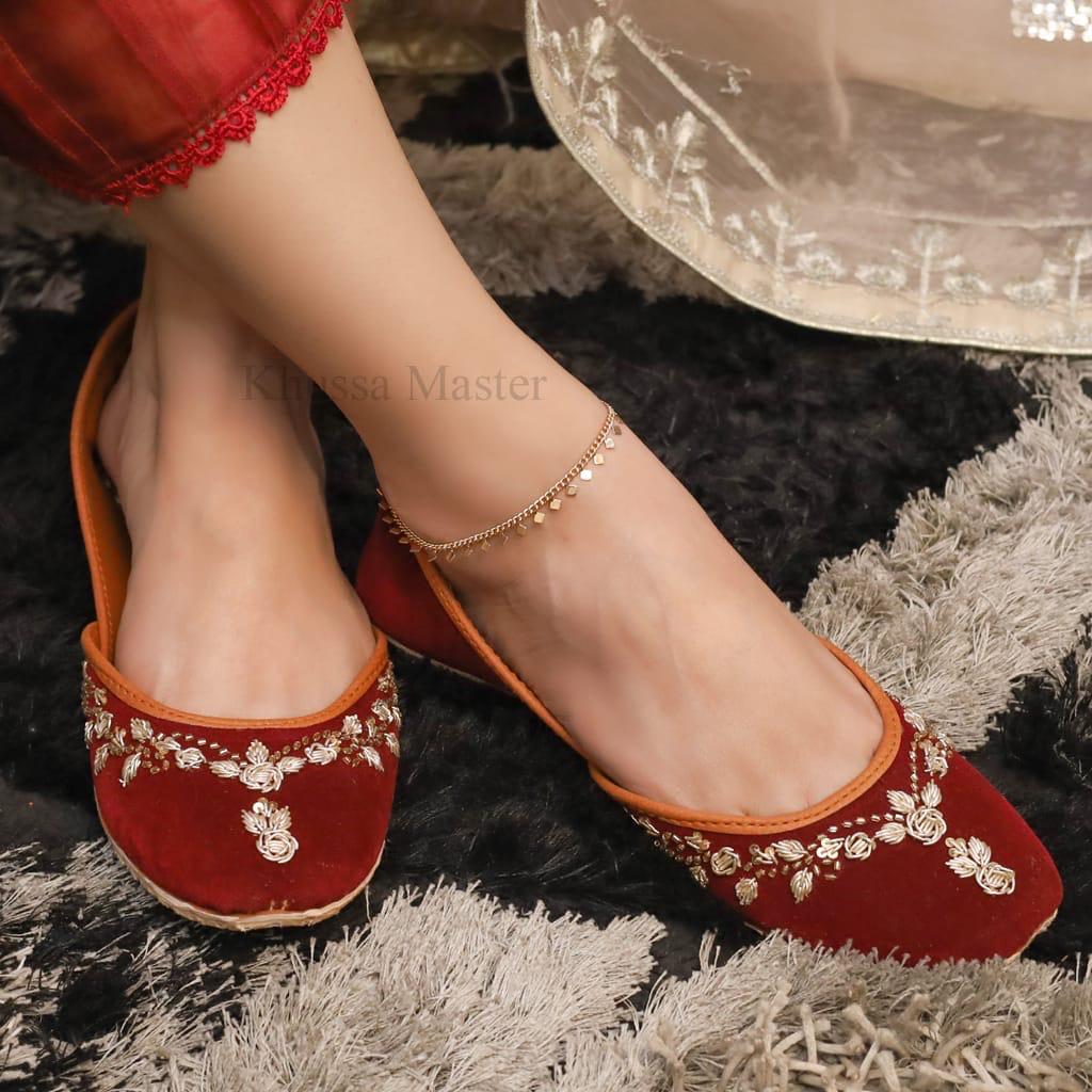 DECENT MEHROON - Khussa Master