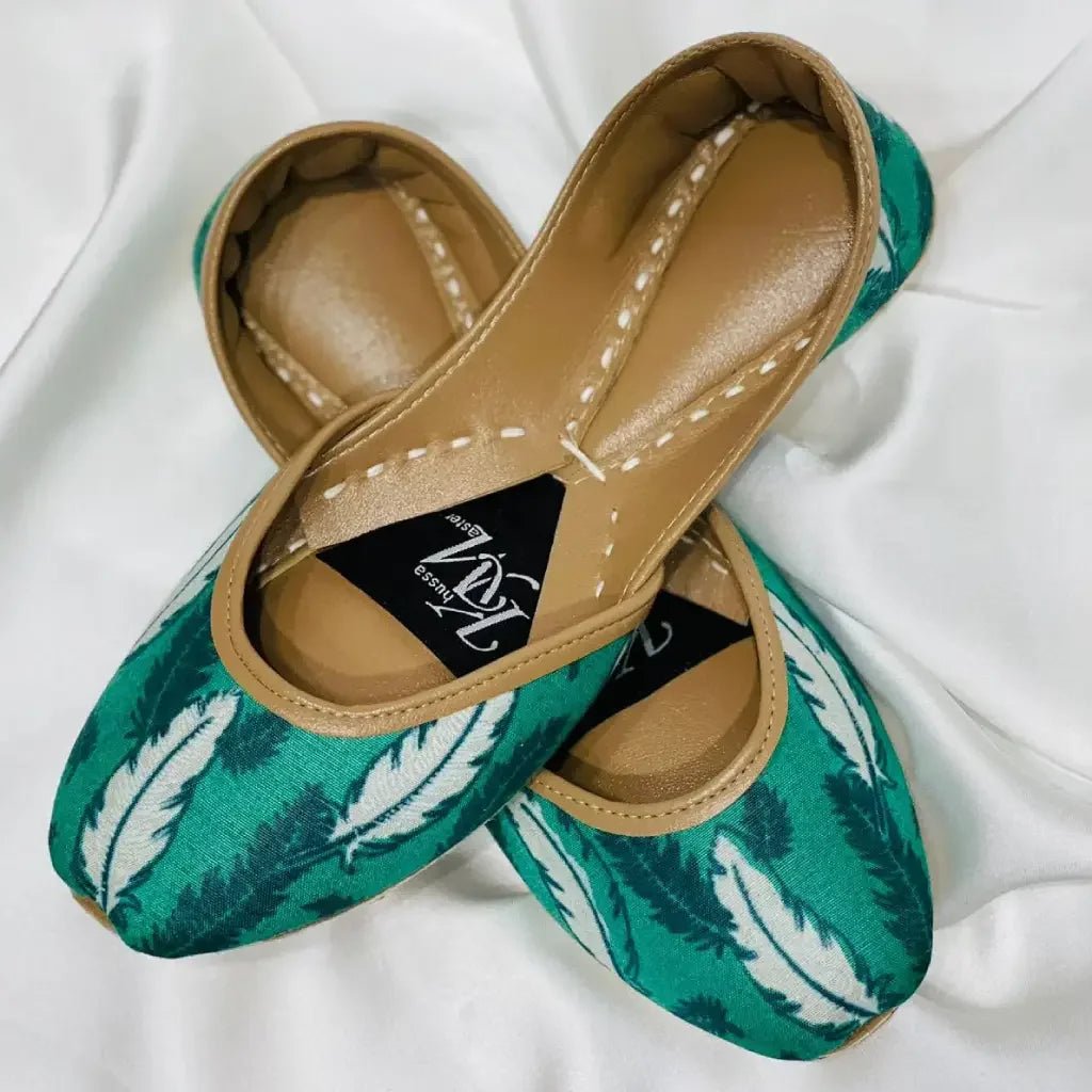 GREEN LEAVE - Khussa Master