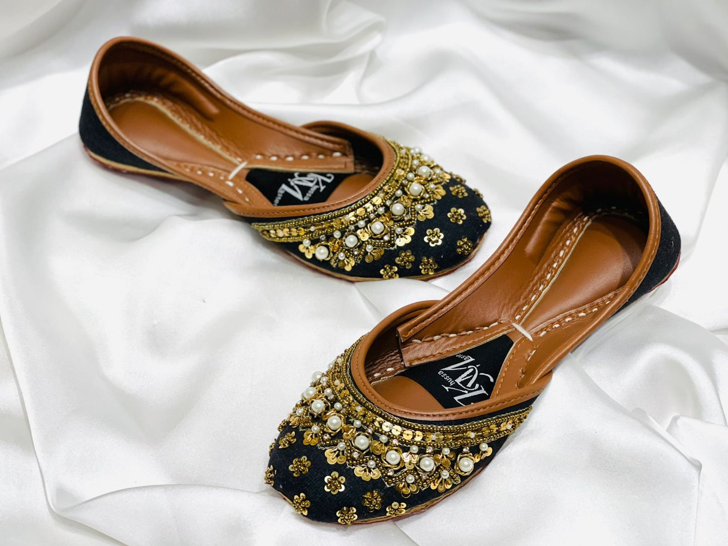 Halfnawabi Black - Khussa Master