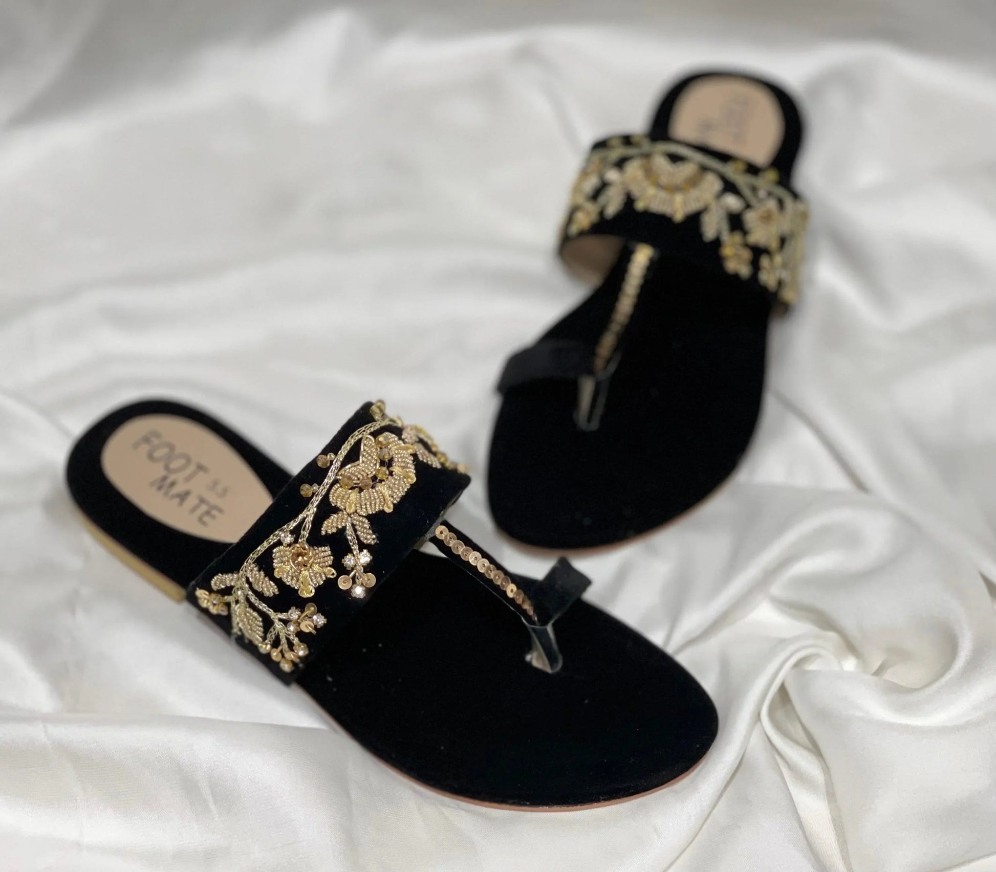 K 103 BLACK - Khussa Master