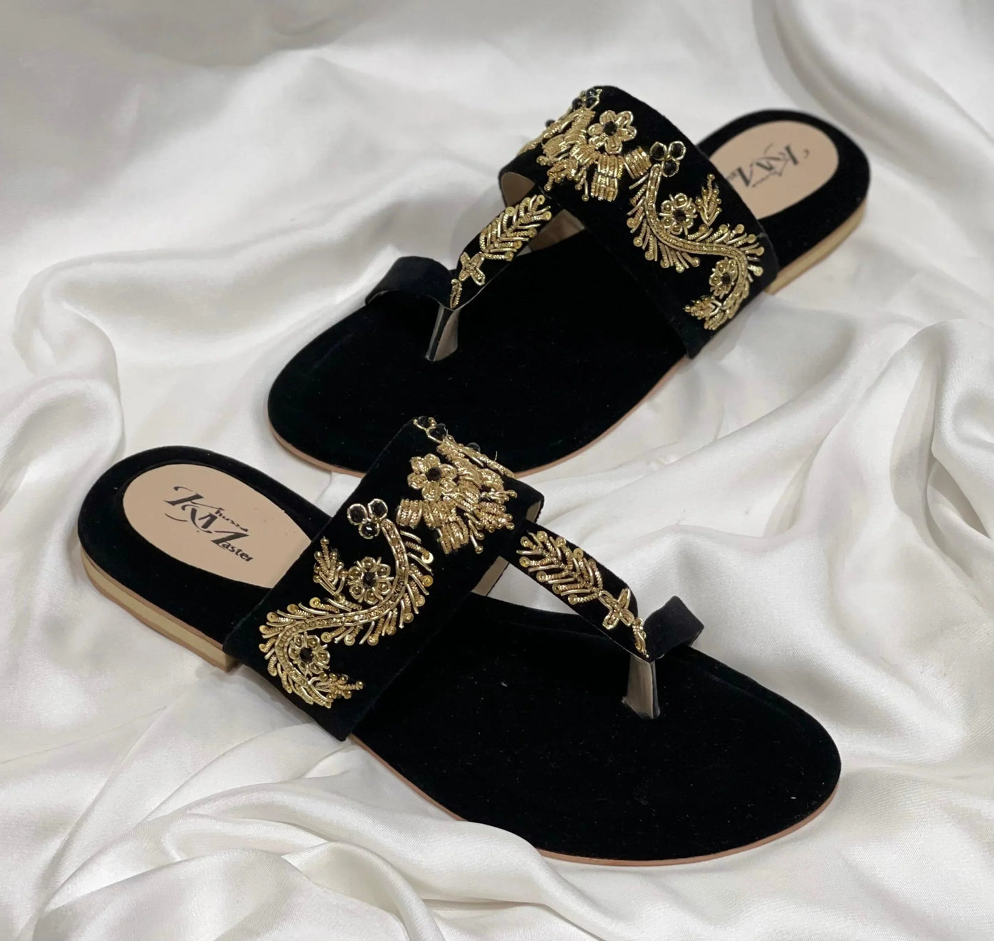 K 108 BLACK - Khussa Master