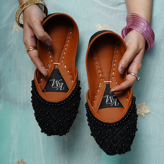 PEARL BLACK - Khussa Master