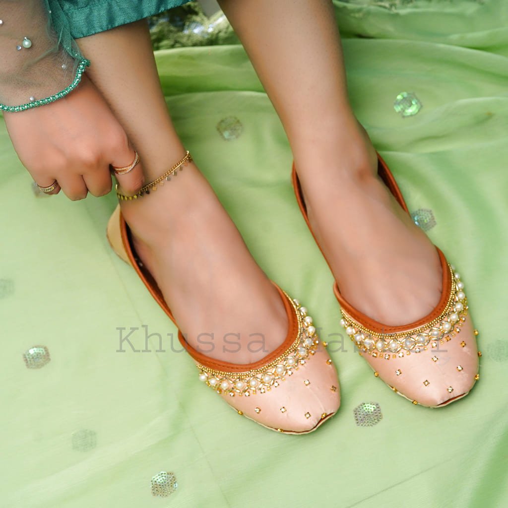 REGAL PEECH - Khussa Master