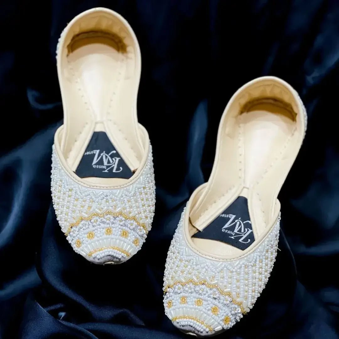 ROYAL WHITE GOLD - Khussa Master