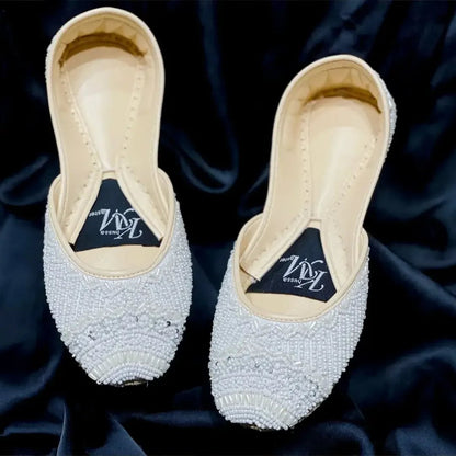 ROYAL WHITE PEARL - Khussa Master